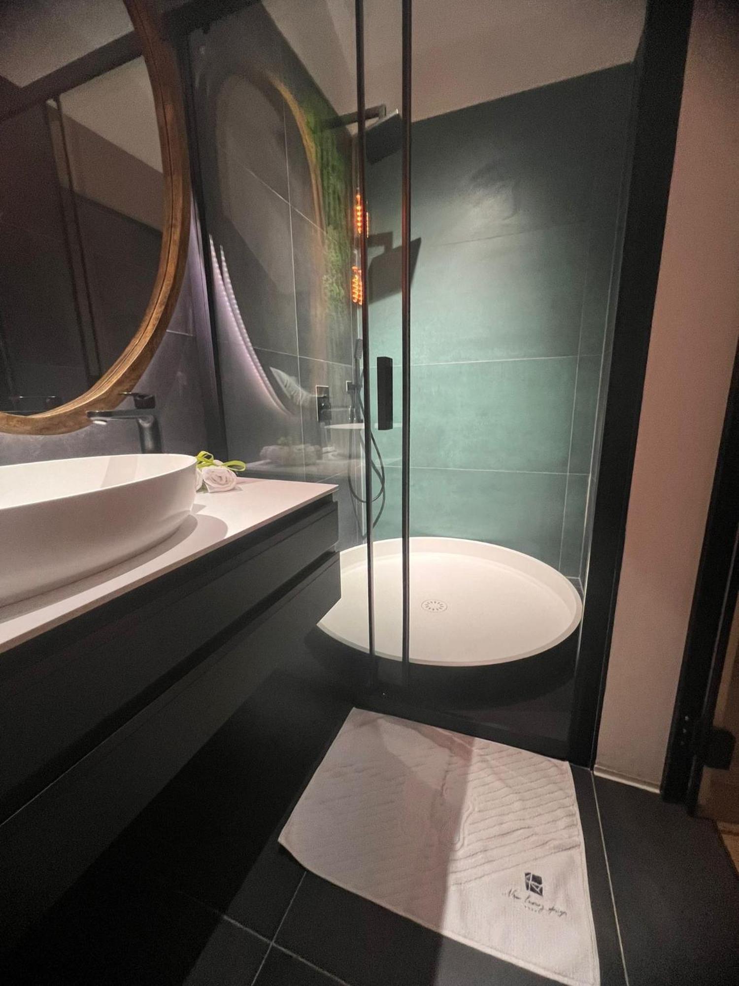 Hotel Nova Luxury Design à Jezdovec Extérieur photo